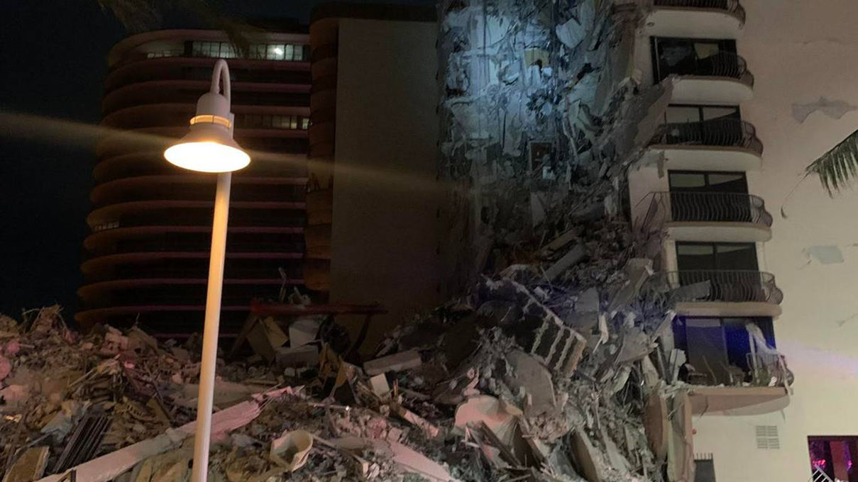 Κατέρρευσε πολυόροφο κτίριο στο Μαϊάμι - ΒΙΝΤΕΟ και ΦΩΤΟ | tempo24.news