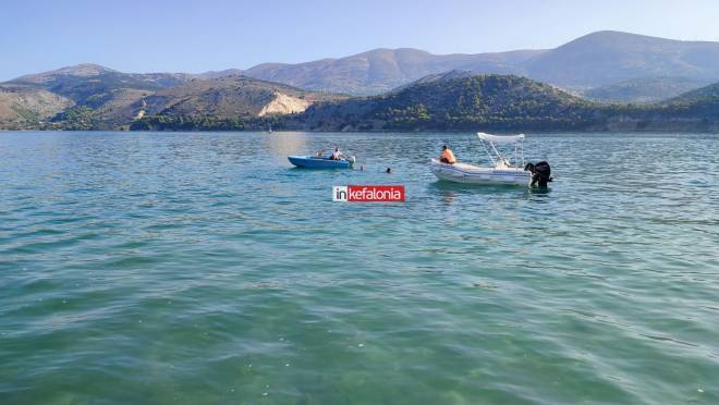 Πάτησε γκάζι και έπεσε με το αυτοκίνητο στη θάλασσα