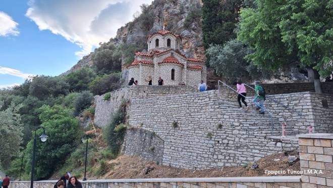 Στο Βραχομονάστηρο της Κλεισούρας ο Νεκτάριος Φαρμάκης - ΦΩΤΟ