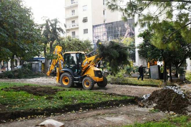 ΠΑΤΡΑ: Συνεχίζονται οι εργασίες ανάπλασης στην πλατεία Εθνικής Αντίστασης - (ΦΩΤΟ)