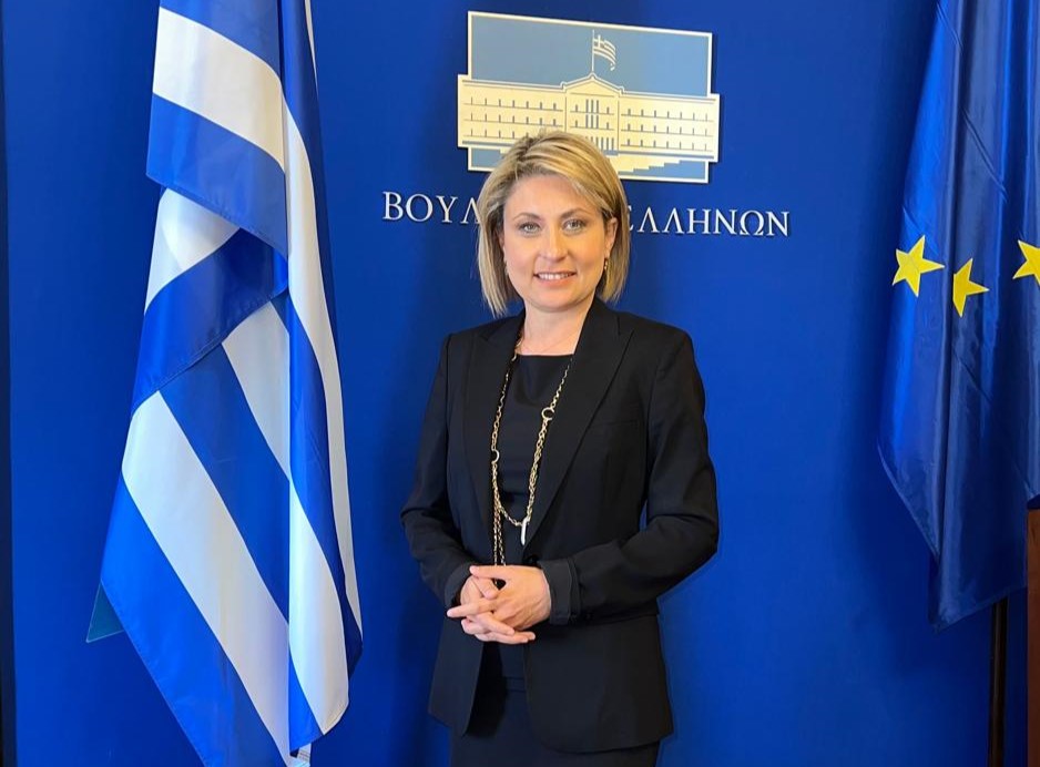 Χριστίνα Αλεξοπούλου: Κατάργηση της υποχρεωτικής ενημερότητας για άδεια στις λαϊκές αγορές της Αχαΐας