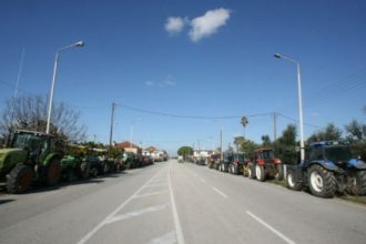 Ηλεία: Κλιμακώνονται οι κινητοποιήσεις στα μπλόκα των αγροτών