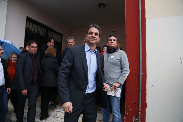 Τι γράφουν τα ξένα μέσα ενημέρωσης για τη νίκη Μητσοτάκη