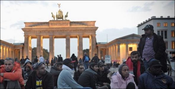 Η Γερμανική υπηρεσία πληροφοριών χρησιμοποιούσε πρόσφυγες ως πληροφοριοδότες