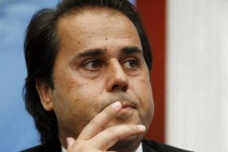 Πρόστιμο 3,3 εκατ. ευρώ στον Παπασταύρου