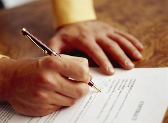 Απεργούν οι συμβολαιογράφοι - Δεν θα γίνουν πλειστηριασμοί την Τετάρτη