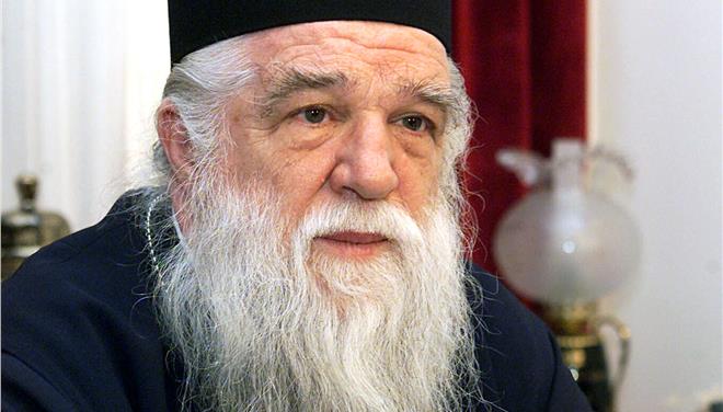 "Τρελαμένος" με την σιωπή Ιερώνυμου ο Μητροπολίτης Αμβρόσιος - Νέο "χτύπημα" ανήμερα των Θεοφανείων