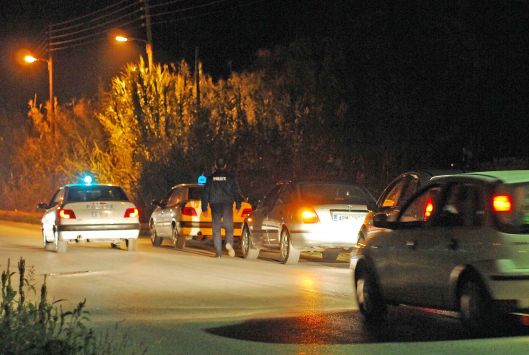 ΤΩΡΑ: Τροχαίο στην Κάτω Αχαΐα-Σύγκρουση οχημάτων με τραυματισμό