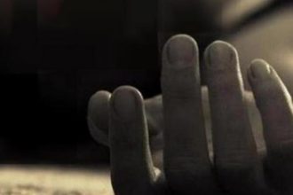Πάτρα: Νεαρός επιχείρησε να κόψει τις φλέβες του και να πέσει από το μπαλκόνι του σπιτιού του!