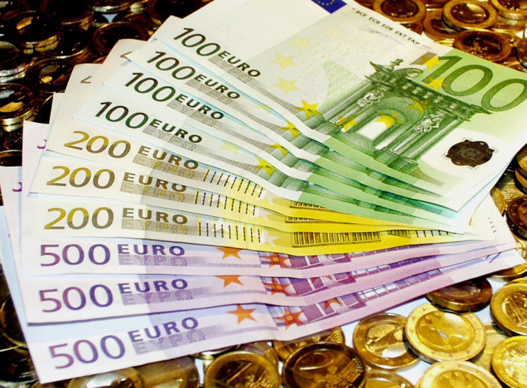 Eurostat: Το 39% του ΑΕΠ πάει σε φορολογία και εισφορές