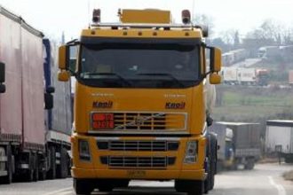 Πάτρα: Έκλεβαν, διέλυαν φορτηγά και πουλούσαν τα ανταλλακτικά - "Μπίζνες" που ξεπερνούν τις 130.000 ευρώ
