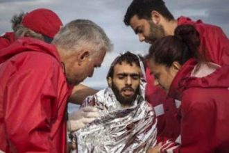 Πάτρα: Αποστολές του Ερυθρού Σταυρού στα νησιά για τους πρόσφυγες - ΒΙΝΤΕΟ