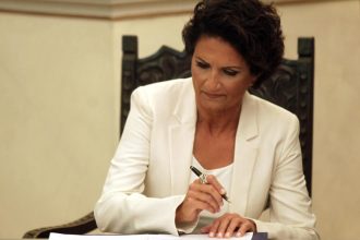 Η εμπειρία της Πρωτοψάλτη ως υπουργού