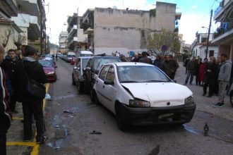 Απίστευτο! Καραμπόλα στο κέντρο της πόλης - Τρεις τραυματίες - ΔΕΙΤΕ ΦΩΤΟΓΡΑΦΙΕΣ