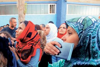 Μέριμνα για τους πρόσφυγες