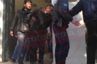 Προφυλακιστέος ο 52χρονος που ασέλγησε σε μαθήτριες - «Συγγνώμη, είμαι ένα τέρας»