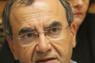 Στην Πάτρα σε εκδήλωση για το Ασφαλιστικό ο Δημήτρης Στρατούλης