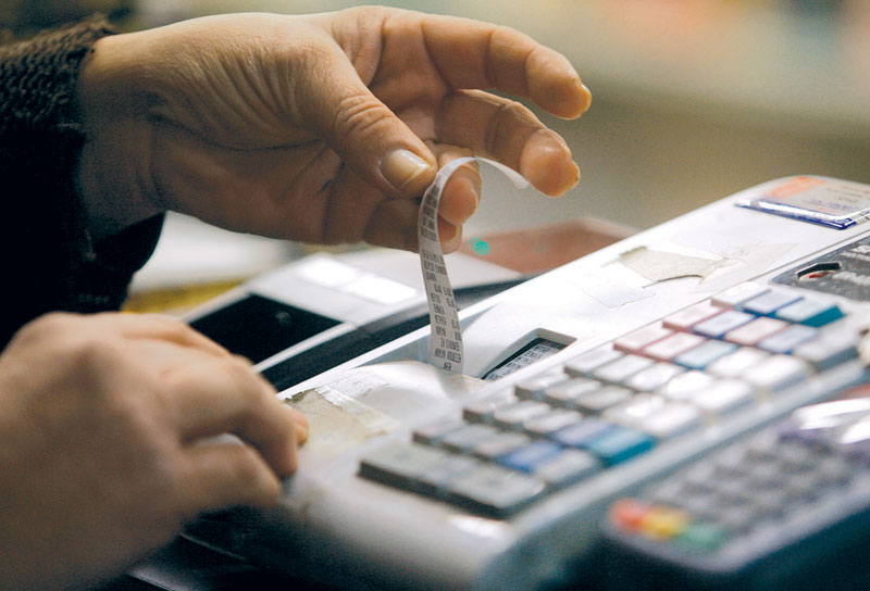 Θα κληρώνει... αυτοκίνητα ή σπίτια με τη συλλογή αποδείξεων