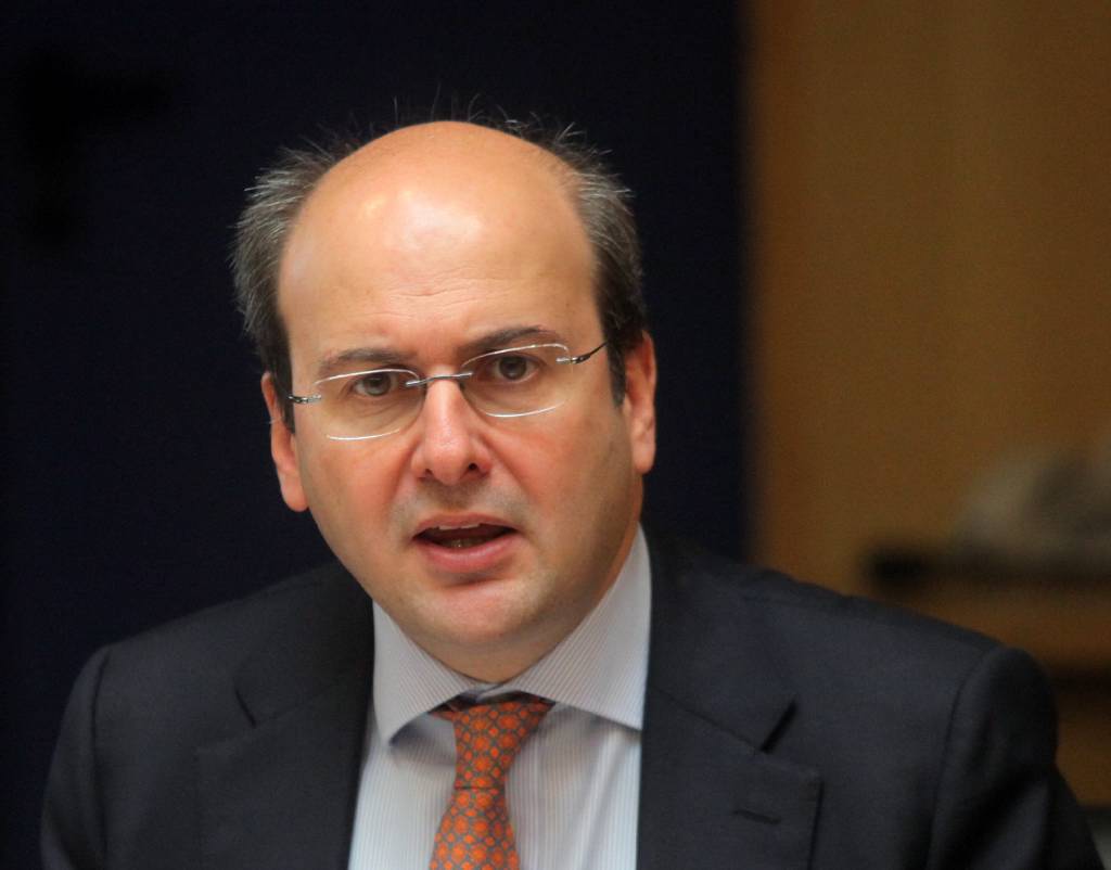 Τη σύνταξη κυβερνητικού προγράμματος προαναγγέλλει ο Κωστής Χατζηδάκης