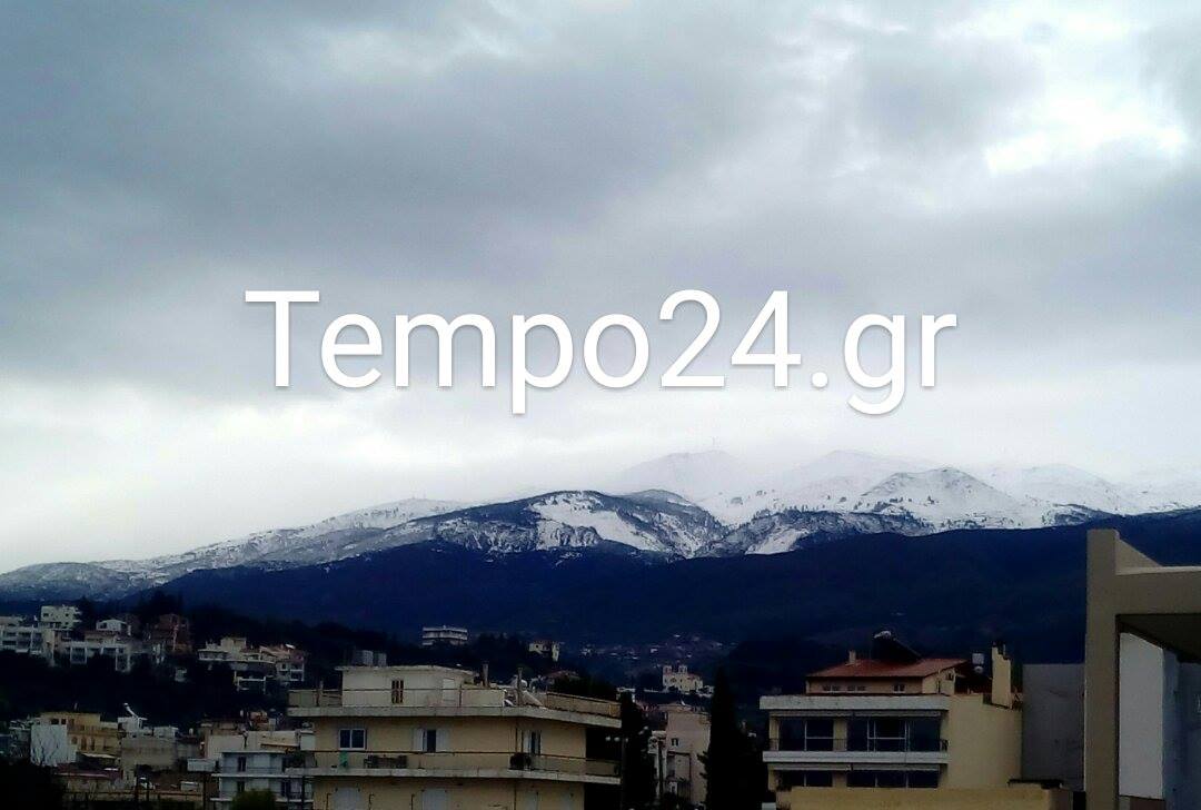 Δυτ. Ελλάδα: Στα λευκά Αχαΐα, Ηλεία, Αιτωλοακαρνανία - Κατέβηκαν τα χιόνια στον Ομπλό