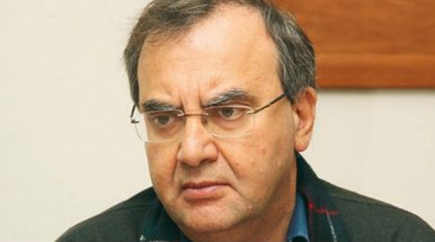 Τη Δευτέρα στην Πάτρα ο Δημήτρης Στρατούλης