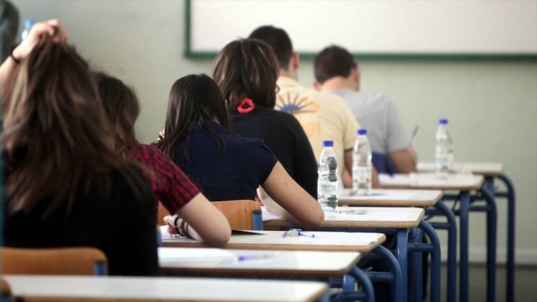 Τις αιτήσεις για τις Πανελλαδικές ανακοίνωσε το Υπουργείο Παιδείας