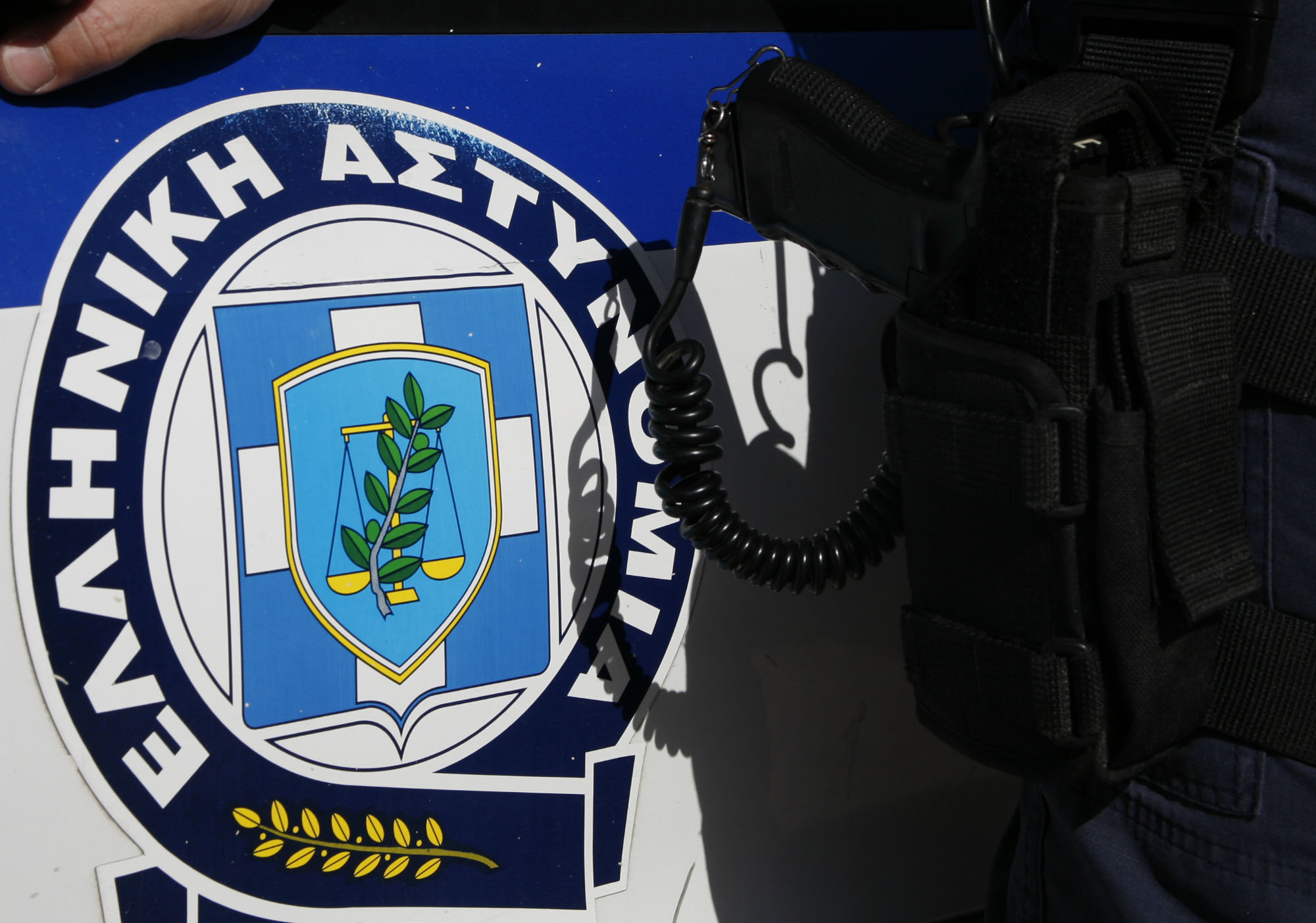 Συνελήφθη Ειδικός Φρουρός για κλοπή όπλου συναδέλφου του