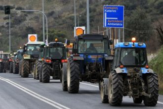 Κλείνουν για 24 ώρες οι αγρότες τα Τέμπη