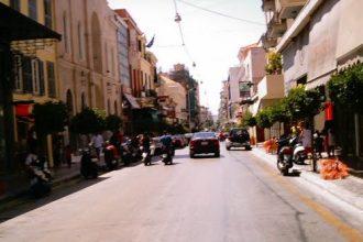 ΡΑΠ: Τι θα γίνει τελικά με την πεζοδρόμηση της Μαιζώνος;