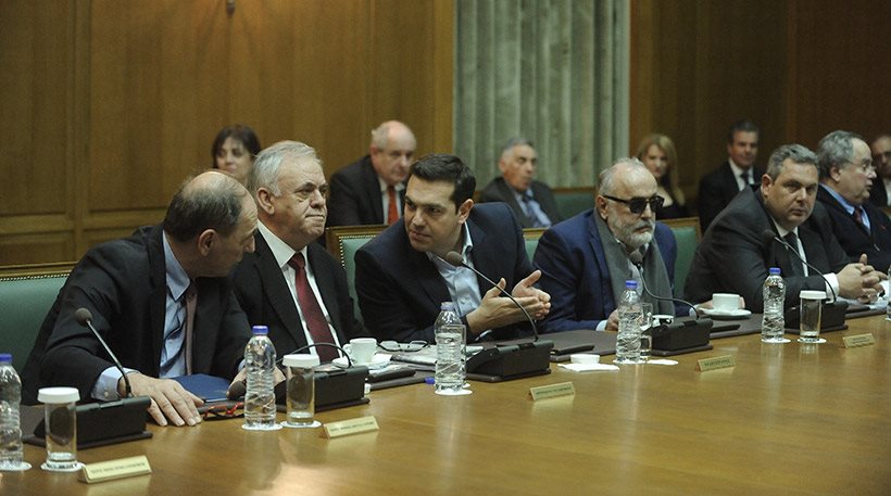 Προσφυγικό, ασφαλιστικό, αγρότες και τηλεοπτικές άδειες έθιξε ο Πρωθυπουργός - Τί είπε στην ομιλία του