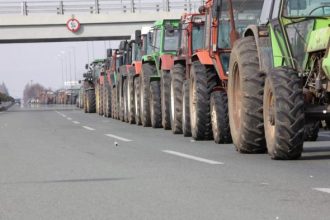 Στο Μαξίμου οι αγρότες - Η κατάσταση στα μπλόκα