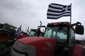 Αιτωλοακαρνανία: Αποκλεισμούς παρακαμπτηρίων, πορείες και καταλήψεις αποφάσισαν οι αγρότες στο Κεφαλόβρυσο
