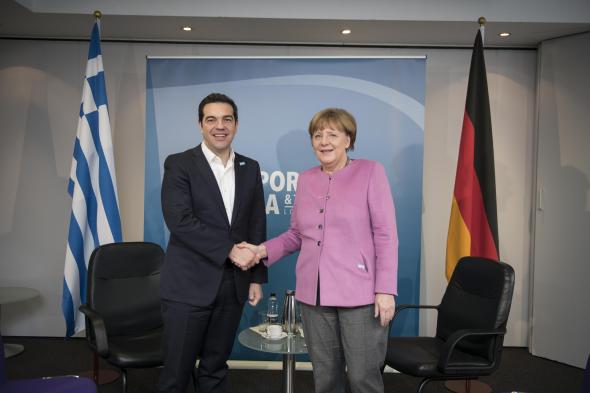 Για την οικονομία και το προσφυγικό συζήτησαν Τσίπρας - Μέρκελ