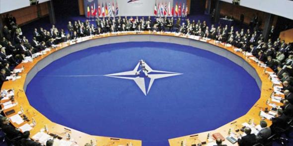 "Σκόπια και Γεωργία πρέπει να γίνουν μέλη του ΝΑΤΟ"
