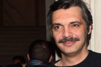 Ατύχημα πάνω στην σκηνή για τον Άλκη Κούρκουλο