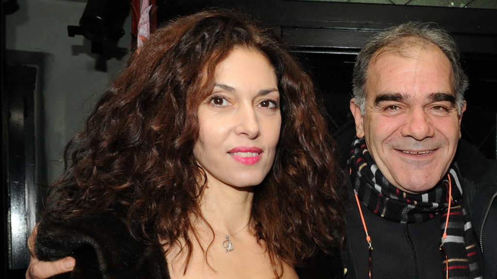 Ζουν χωριστά αλλά είναι μαζί