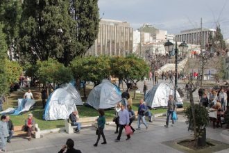 Στήθηκαν οι σκηνές των αγροτών στο Σύνταγμα - ΔΕΙΤΕ ΒΙΝΤΕΟ και ΦΩΤΟΓΡΑΦΙΕΣ
