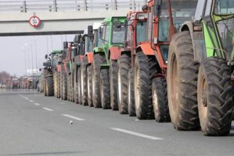 Φεύγουν από τα μπλόκα οι αγρότες