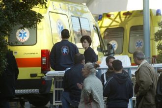 Πάτρα: Τροχαίο ατύχημα με μία γυναίκα τραυματία στα Μποζαΐτικα (ΝΕΟΤΕΡΑ)