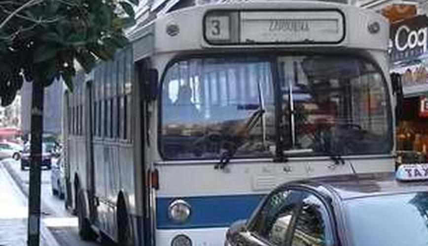Πάτρα: Το Κοινοτικόν συλλέγει υπογραφές για εκσυγχρονισμό των αστικών συγκοινωνιών
