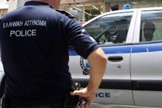Πάτρα: "Αστακός" τα γραφεία της Χρυσής Αυγής - Η μόνιμη δύναμη της Αστυνομίας τις νυχτερινές ώρες στη Μαιζώνος, προκαλεί "αρρυθμίες" στην αστυνόμευσης της πόλης