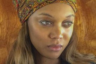 Η συγκλονιστική φωτογραφία του νεογέννητου της Τάιρα Μπανκς