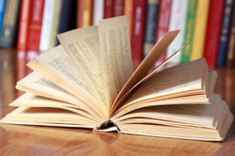 Βιβλία σε φυλακές διένειμε το υπουργείο Πολιτισμού