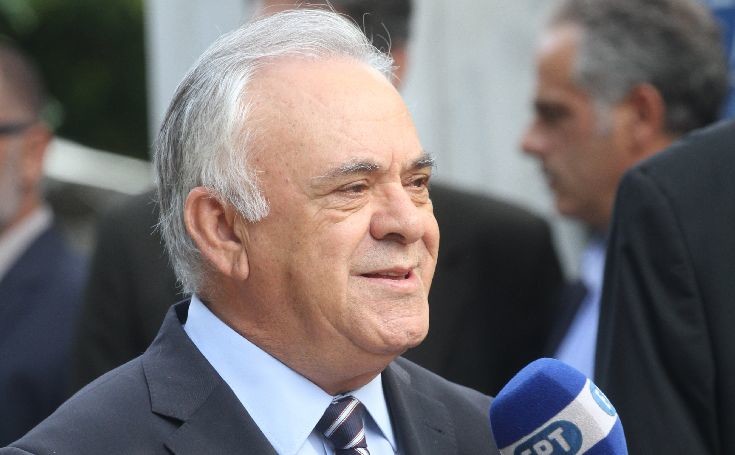 Το μεσημέρι Κυβερνητικό συμβούλιο κοινωνικής πολιτικής