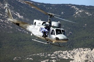 Βρέθηκε η σορός και του τρίτου πιλότου, στην Κίναρο - Ήταν εγκλωβισμένο στα συντρίμμια του ελικοπτέρου