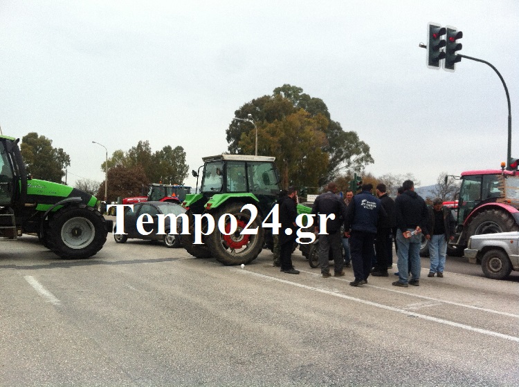 Αγρότες Δυτικής Αχαΐας: Θα είμαστε οι τελευταίοι που θα εγκαταλείψουμε το μπλόκο - Άνοιξε η Πατρών - Πύργου (ΝΕΟΤΕΡΑ)
