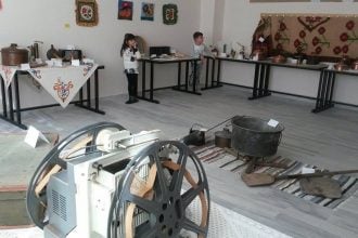 Αχαΐα: Μαθητές δημοτικού σχολείου δημιούργησαν Λαογραφικό Μουσείο - ΦΩΤΟΓΡΑΦΙΕΣ