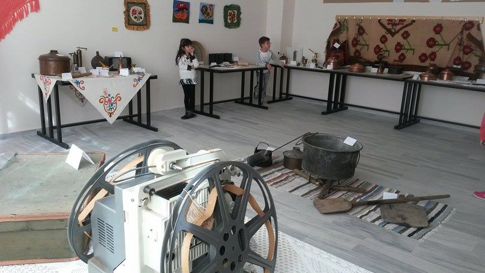 Αχαΐα: Μαθητές δημοτικού σχολείου δημιούργησαν Λαογραφικό Μουσείο - ΦΩΤΟΓΡΑΦΙΕΣ