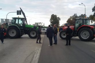 Αγρότες δυτικής Αχαΐας: "Δυναμώνουμε το μπλόκο και συνεχίζουμε μέχρι την τελική νίκη" - Τι απαντούν για τους "λαγούς" και την αντιπαράθεση με τους Αιγιαλείς