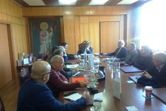 Αχαΐα: Πρωτοβουλία δημάρχων για τα αδέσποτα - Συνάντηση με τον Αντιπρύτανη Γ. Αγγελόπουλο